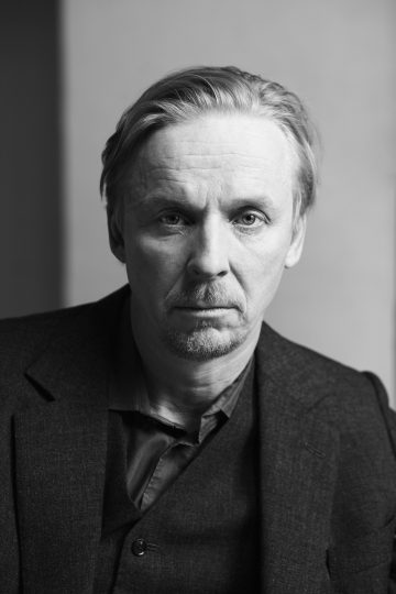 Helsingin Kaupunginteatteri – Hinta – Kuvassa Eero Aho – Kuva © Ilkka Saastamoinen