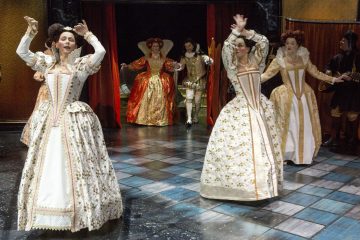 Helsingin Kaupunginteatteri – Rakastunut Shakespeare – Kuvassa Kirsi Karlenius, Helena Haaranen, Risto Kaskilahti, Heidi Naakka, Inka Tiitinen – Kuva Tapio Vanhatalo