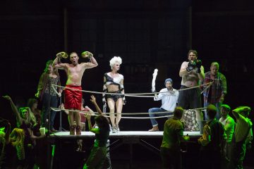 Helsingin Kaupunginteatteri – Kinky Boots – Kuva © Mirka Kleemola