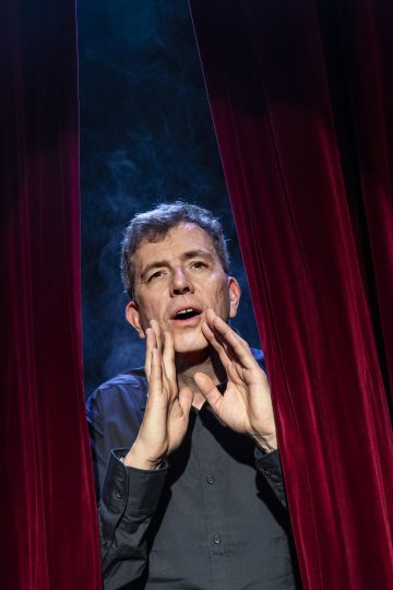 Lilla Teatern – Sufflören – På bilden Joachim Wigelius – Foto Robert Seger
