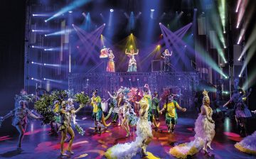 Helsingin Kaupunginteatteri – Priscilla, aavikon kuningatar – Kuva Robert Seger