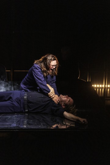 Lilla Teatern – Dancer in the Dark – På bilden Lumi Aunio och Tuukka Leppänen – Foto Heli Blåfield