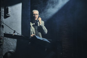 Helsingin Kaupunginteatteri - Lilla Teatern - Skymning 41 - På bilden Joachim Wigelius - Foto Kasper Dalkarl