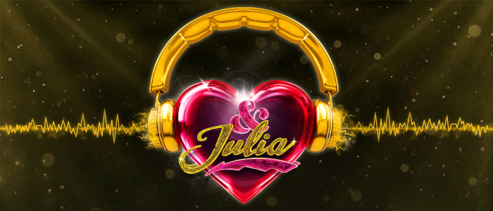 Kiiltävä punainen sydän, jolla on kultaiset kuulokkeet, on keskellä tummaa taustaa, jossa on hehkuvia ääniaaltoja. Sana Julia on kirjoitettu sydämen poikki tyylikkäällä keltaisella kirjoitusasulla.